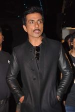 Sonu Sood at Screen Awards red carpet in Mumbai on 12th Jan 2013 (547).JPG
